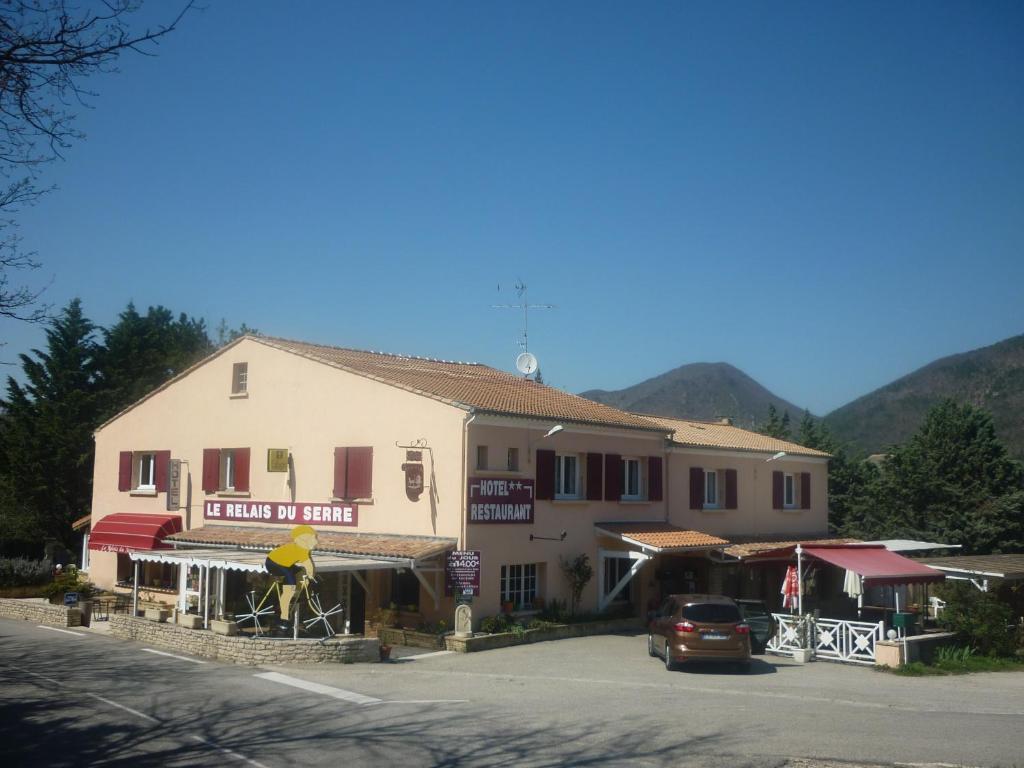 Logis Hotel Le Relais Du Serre Dieulefit Exterior foto